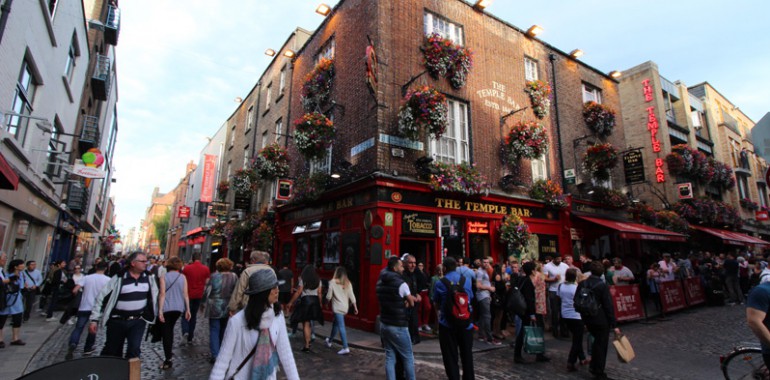 temple bar dublin city voyage langue sejour linguistique