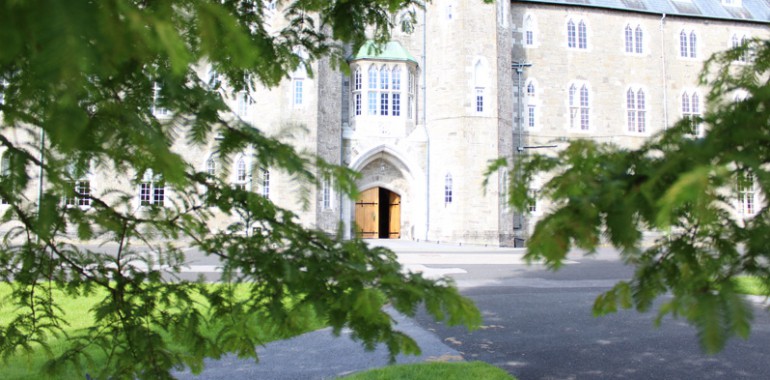 view of maynooth university voyage langue sejour linguistique