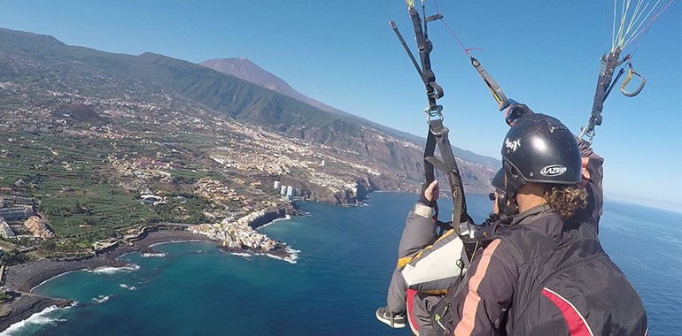 parachute uf tenerife