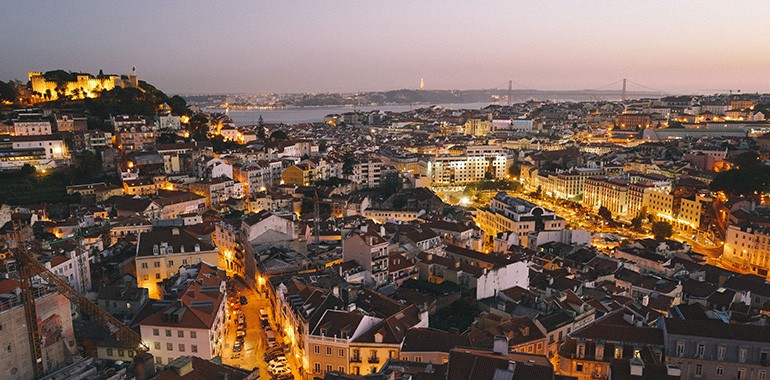 decouvrir lisbonne de nuit