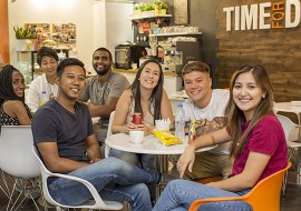 11 mois de cours d'anglais intensif