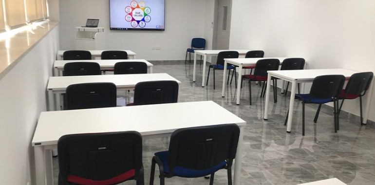 sejours linguistiques juniors a malte english path voyage langue