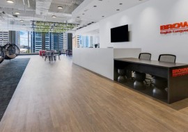 10 mois de cours d'anglais + Job