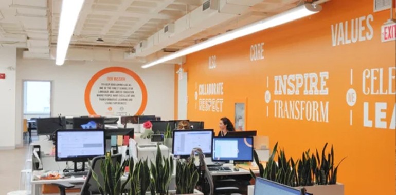 ilsc toronto lobby 3