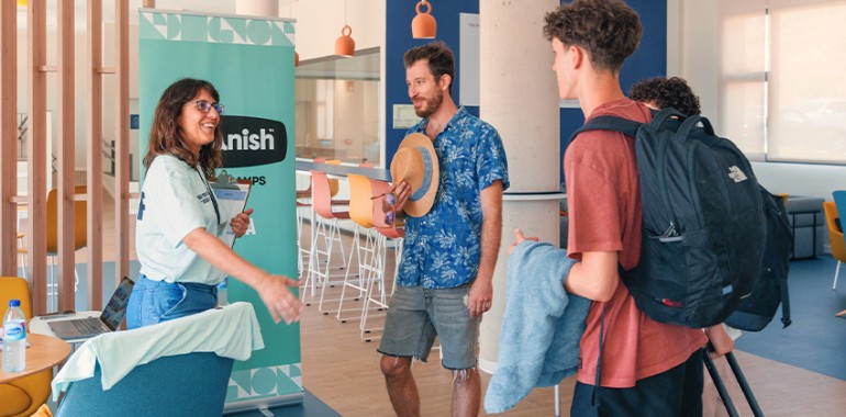 expanish barcelone summercamp enfants ados voyage langue